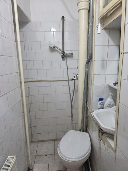 Garsonieră decomandată, mobilată în Unirii