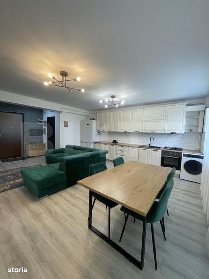 Apartament cu 3 camere semidecomandat în Central