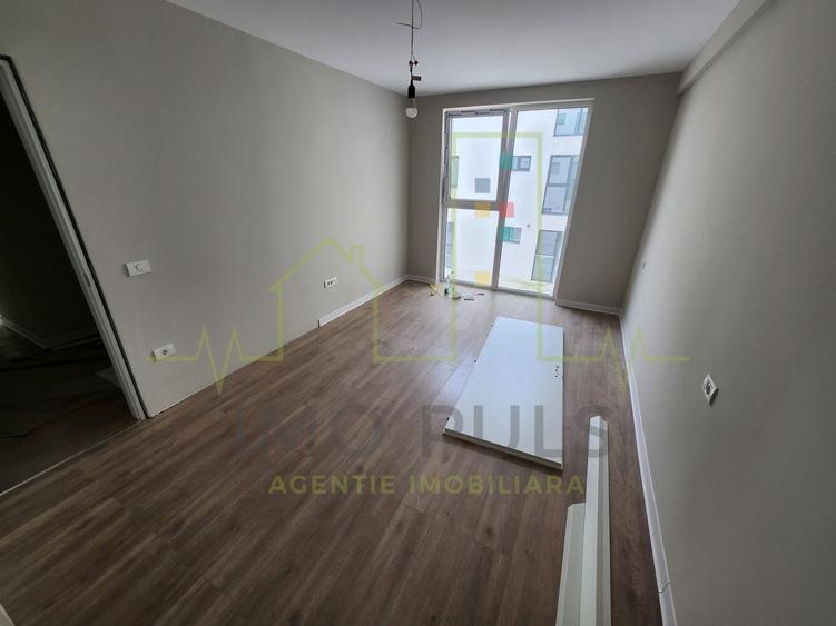 Apartament cu 2 camere decomandat în Lipovei