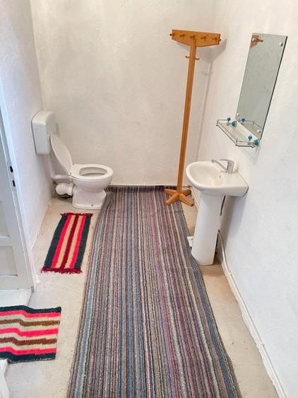 Casă individuală cu 2 camere cu Teren 1350 Mp în Râciu
