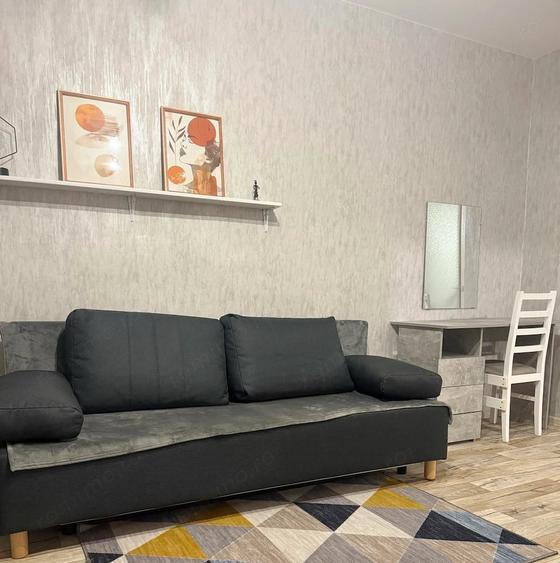 Apartament cu 2 camere decomandat în Complex Studențesc