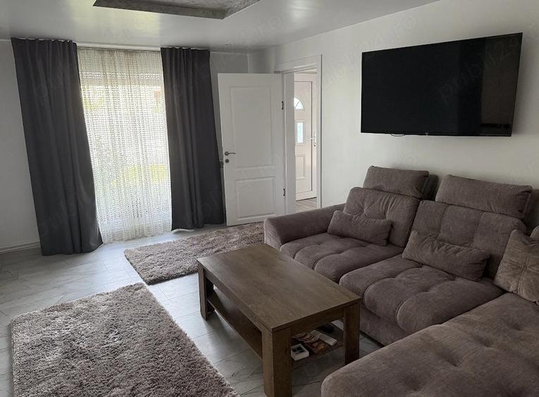 Casă cu 4 camere cu Teren 510 Mp în Central