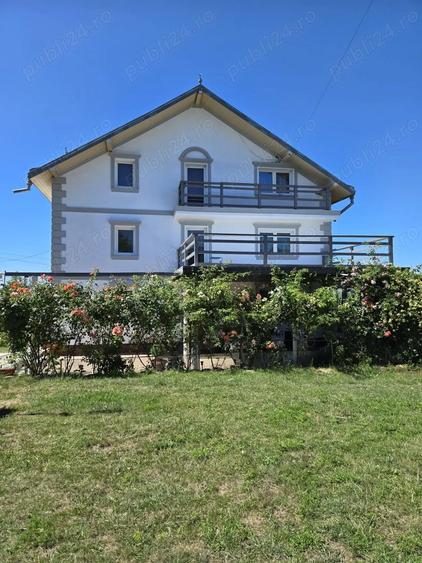 Casă cu 6 camere în Fălticeni