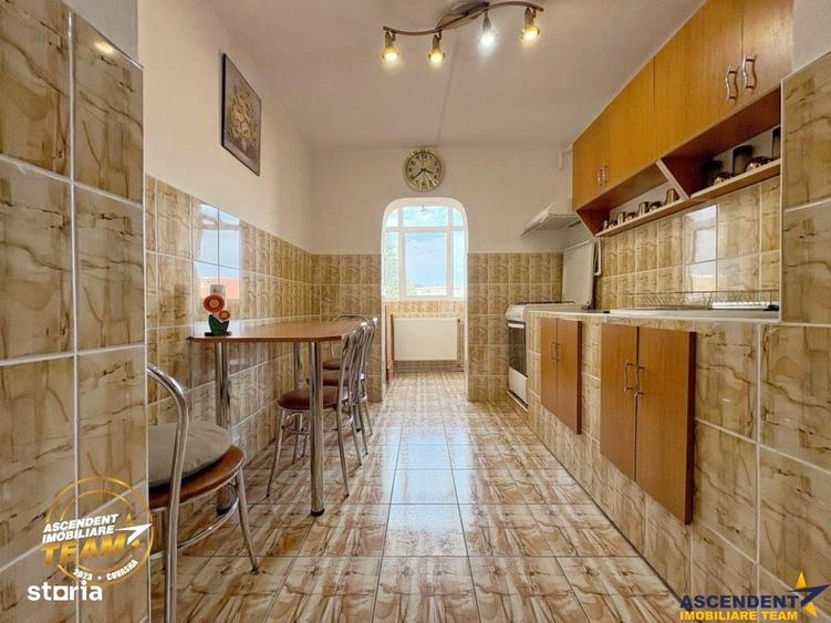Apartament cu 2 camere decomandat în Central