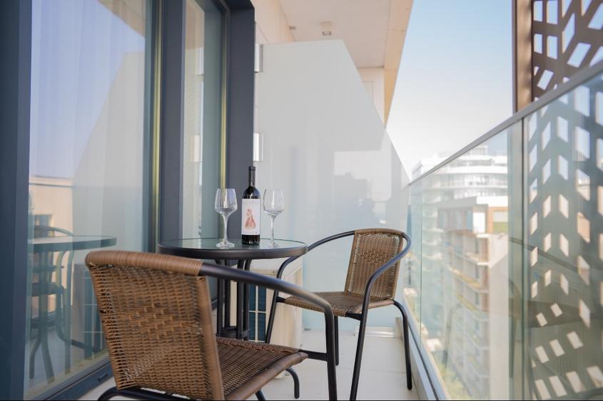 Apartament cu 2 camere decomandat, mobilat în Nord