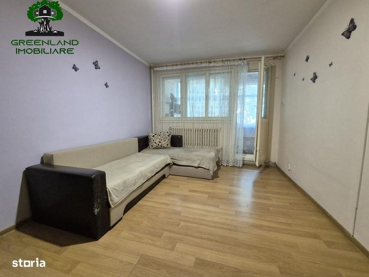 Apartament cu 2 camere în Podu Roș
