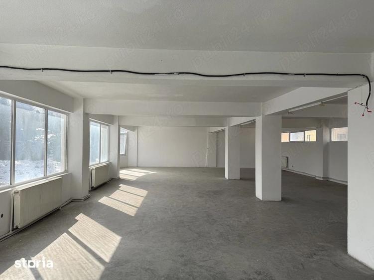 Spațiu comercial, de 250 mp, în Găvana