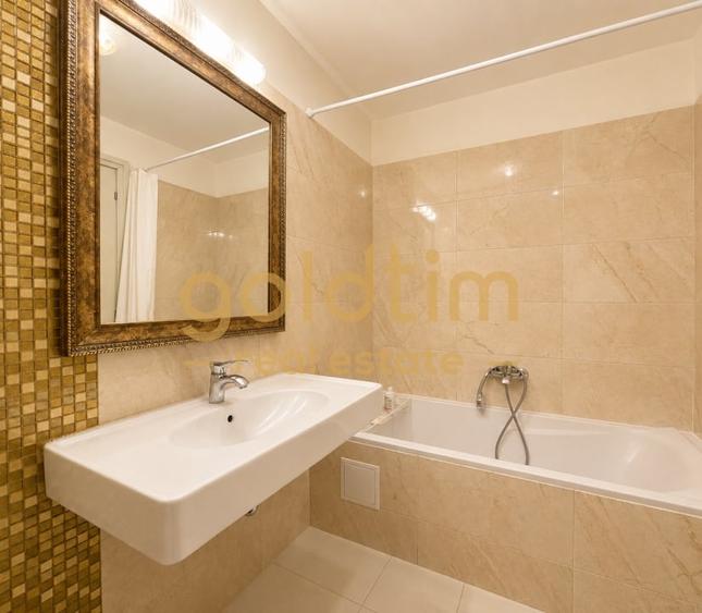 Apartament cu 3 camere semidecomandat, mobilat în Băneasa