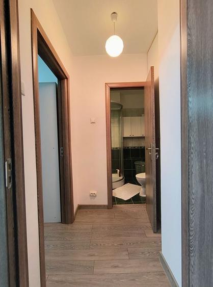 Apartament cu 2 camere semidecomandat, mobilat în Gara de Nord
