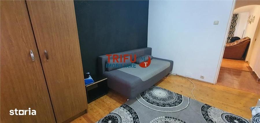 Apartament cu 3 camere decomandat, mobilat în Tolstoi