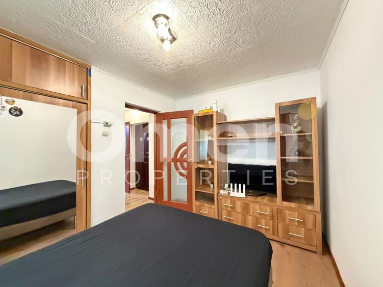 Garsonieră decomandată în Săsar
