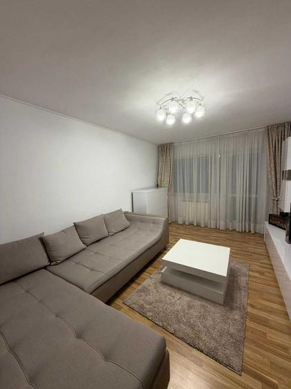 Apartament cu 3 camere decomandat în Exercițiu
