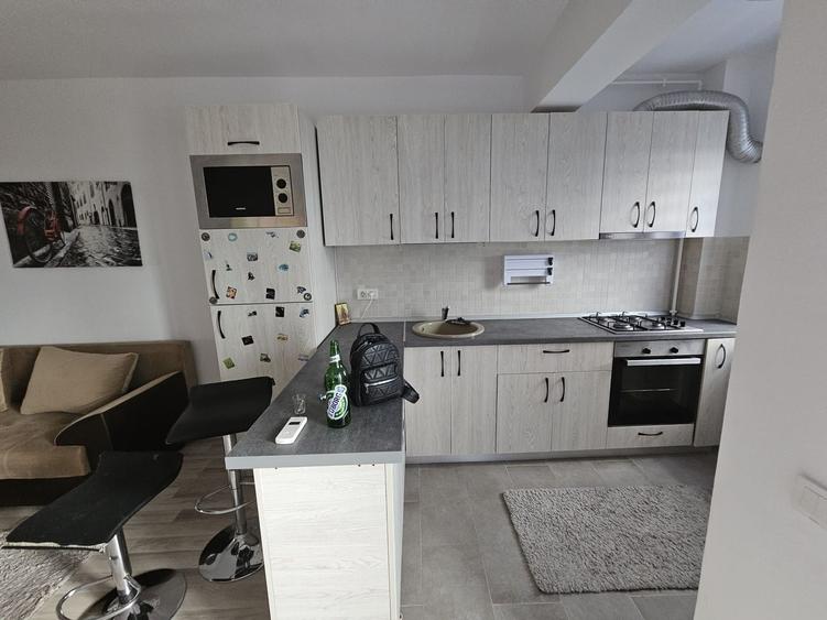 Apartament cu 2 camere decomandat în Nord-Est