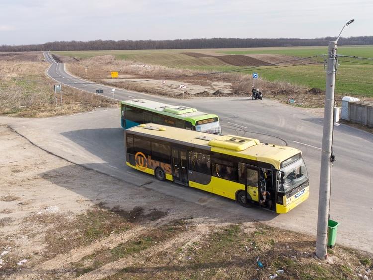 Teren Construcții intravilan de 13368 mp, în Poșta