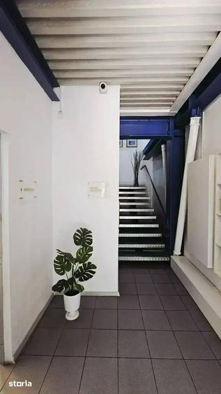 Spațiu comercial, de 370 mp, în Dămăroaia