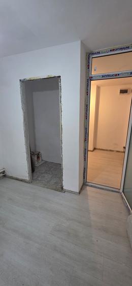 Vand apartament 2 camere Navodari - 6