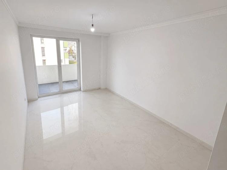 Apartament cu 3 camere decomandat în Mărăști