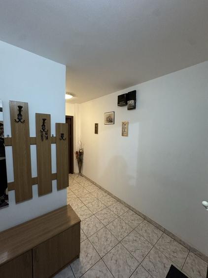 Apartament cu 2 camere decomandat în Astra