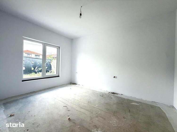 Casă cu 3 camere cu Teren 576 Mp în Sânandrei