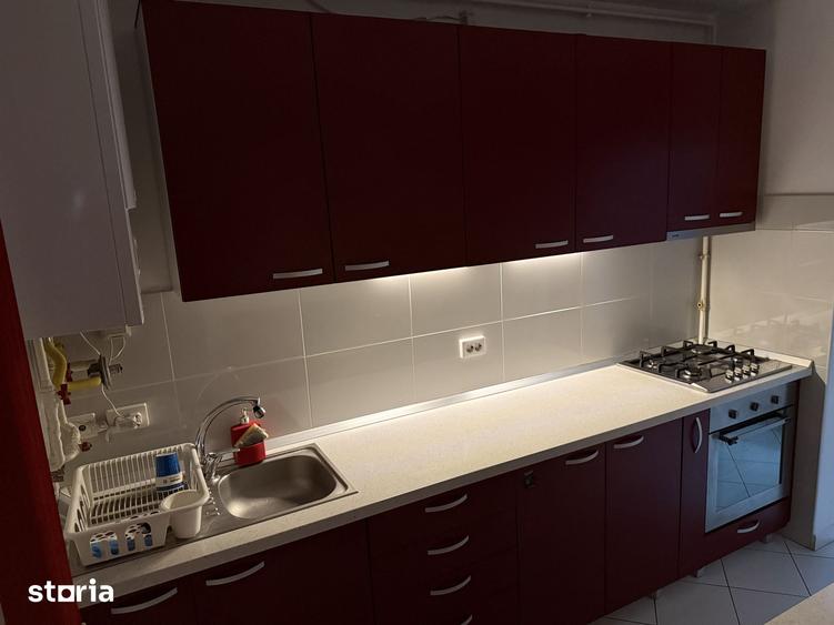 Apartament cu 2 camere decomandat în Triaj