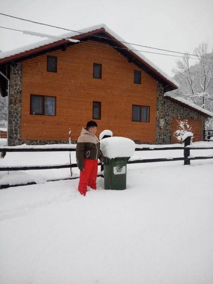 Casă cu Teren 2500 Mp în Techereu