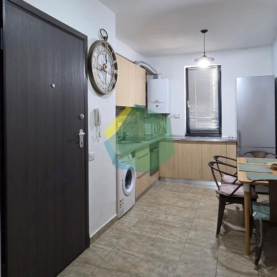 Apartament cu 2 camere decomandat, mobilat în Sud-Vest