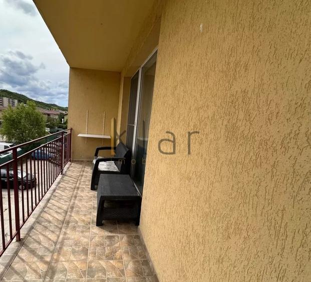 Apartament cu 2 camere decomandat, mobilat în Florești