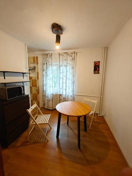 Apartament cu 2 camere semidecomandat, mobilat în Doamna Ghica