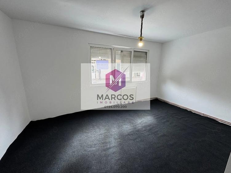 Apartament cu 2 camere semidecomandat în Cuptoare (Reșița)