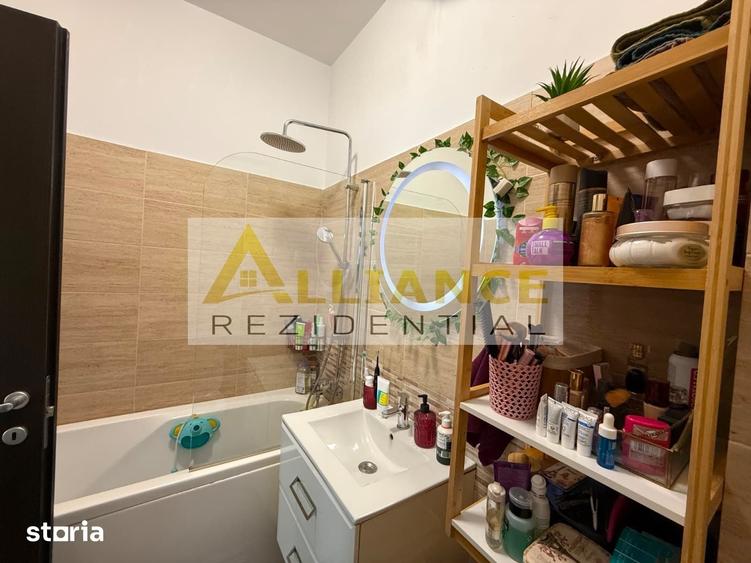 Apartament cu 2 camere decomandat în 1 Mai