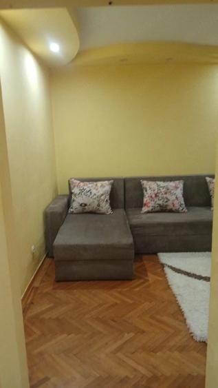 Apartament cu 3 camere decomandat în Țiglina 2