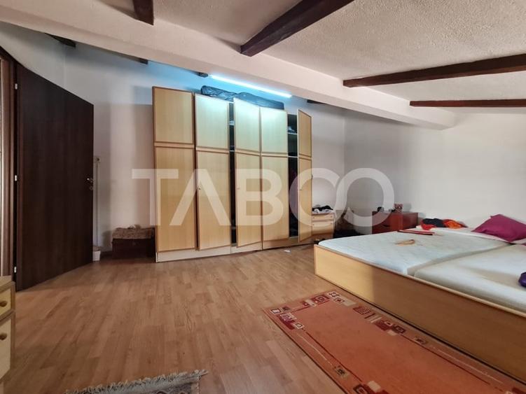 Casă individuală cu 4 camere cu Teren 263 Mp în Sebeș