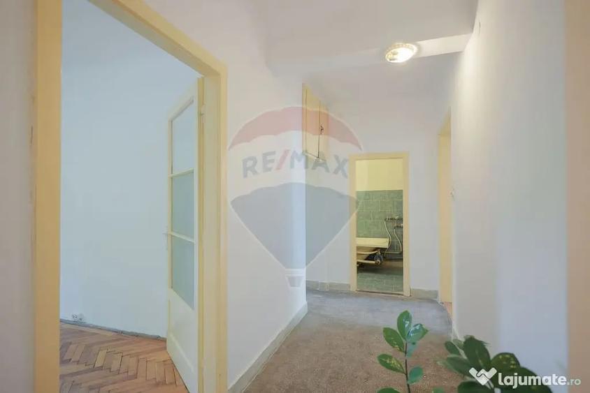 Apartament cu 2 camere decomandat în Decebal