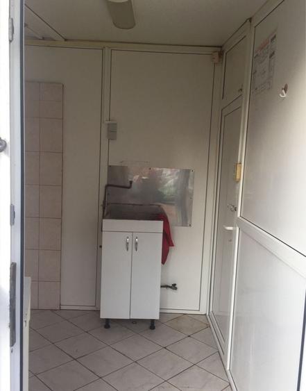Spațiu comercial, de 4 mp, în Central