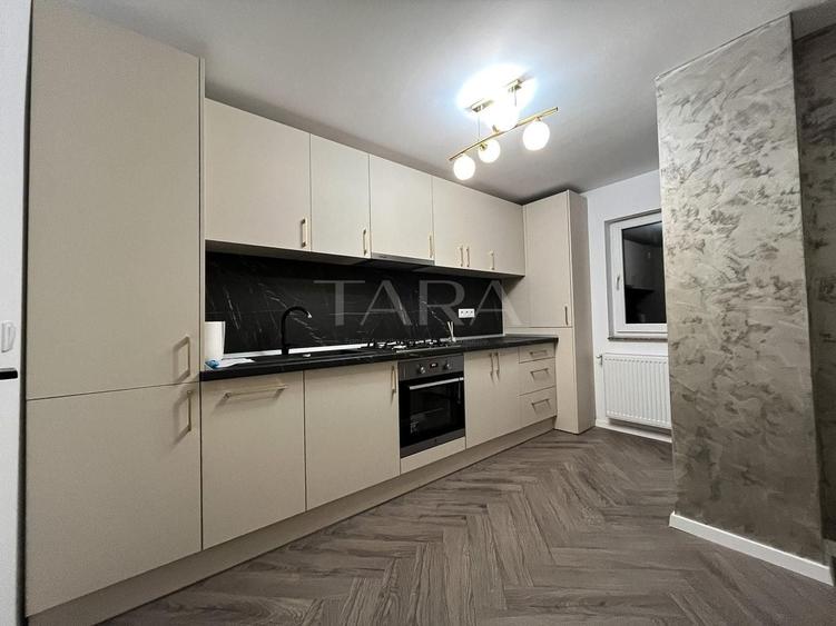 Apartament cu 3 camere decomandat, mobilat în Zorilor