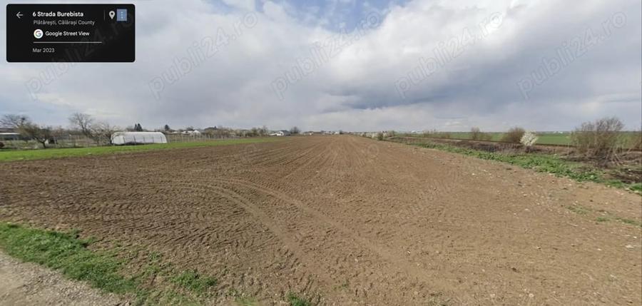 Teren de 4400 mp, în Plătărești