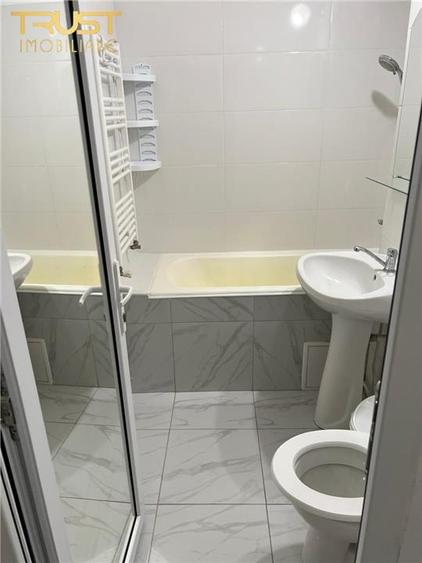 Garsonieră semidecomandată în Centrul Civic