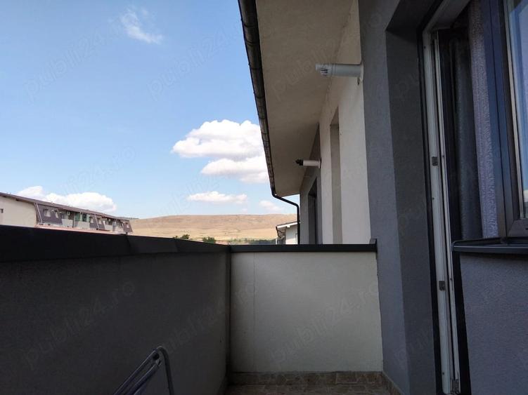 Apartament cu 2 camere semidecomandat în Florești