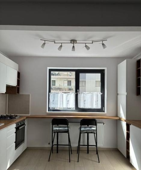 Apartament cu 2 camere decomandat, mobilat în Theodor Pallady