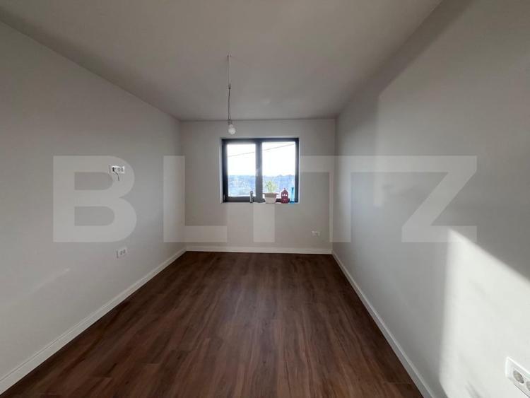 Duplex cu 4 camere cu Canalizare în Miroslava