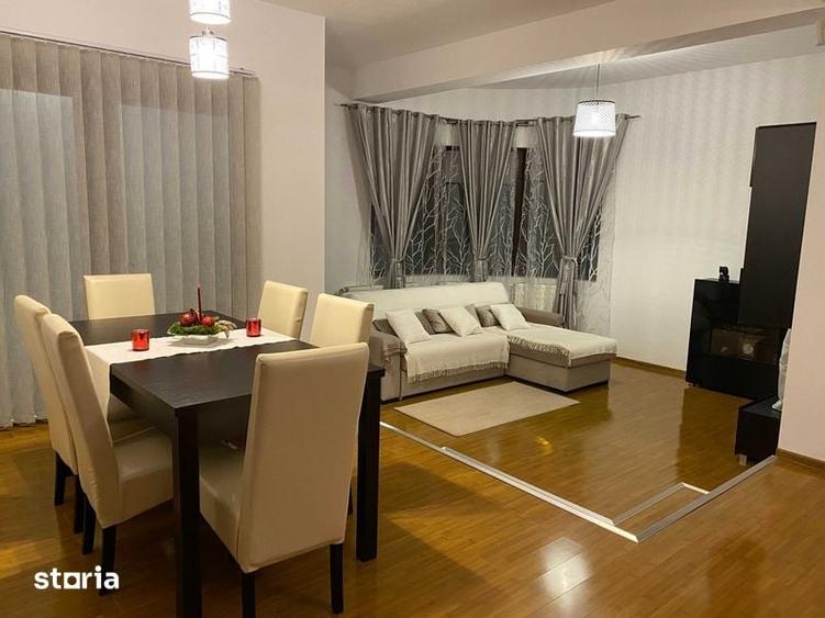Casa / Vila de vanzare in Costinesti - 8