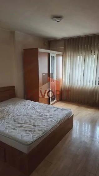 Apartament cu 3 camere decomandat în Favorit