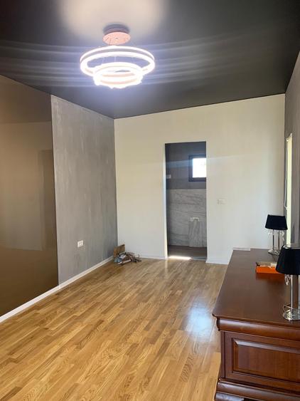 Casă cu 3 camere cu Canalizare în Puchenii Mari