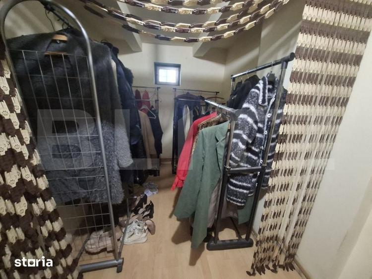 Casă cu 3 camere cu Teren 1561 Mp în Lazuri
