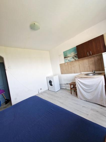 Apartament decomandat în Baza 3