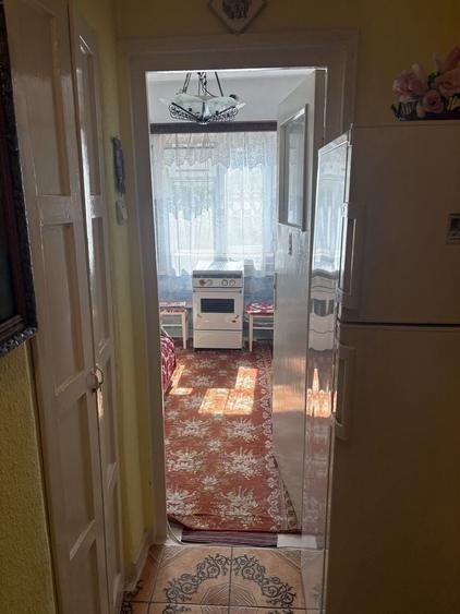 Apartament cu 2 camere semidecomandat în 5 Călărasi