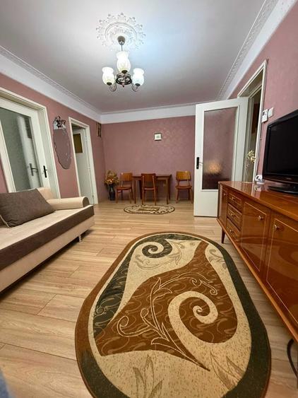 Inchiriez Apartament 2 camere Semidecomandat | Tiglina 1 | Etaj 3, Centrala, AC, Mobilat si utilat, 45mp - 5