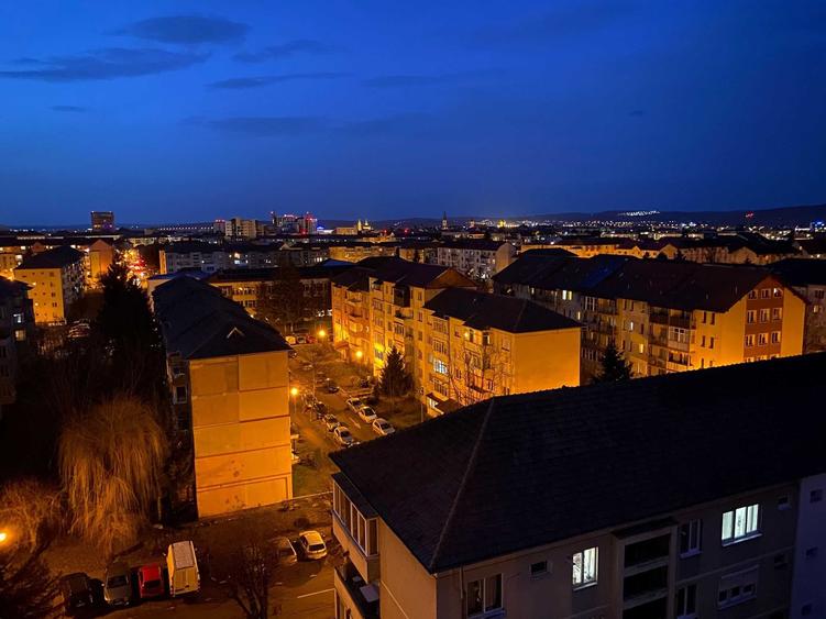 Garsonieră decomandată în Cedonia