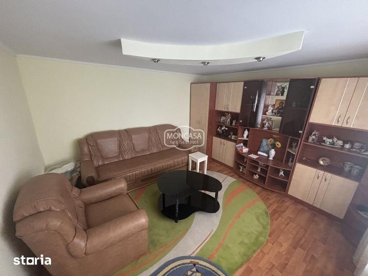 Casă cu 4 camere cu Teren 764 Mp în Central