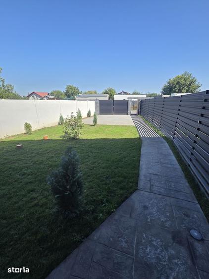 Casă cu 4 camere cu Teren 270 Mp în Central